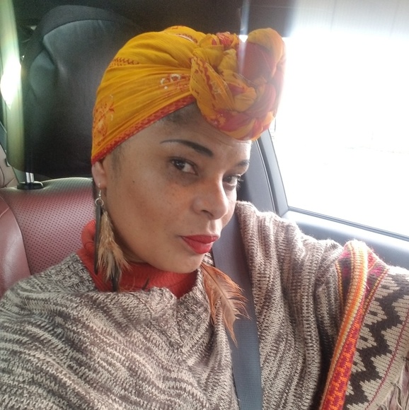 Meet your Posher, Keyneica - Picture 2 of 2